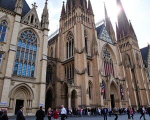 Gotische Kirchen in Dijon, Frankreich